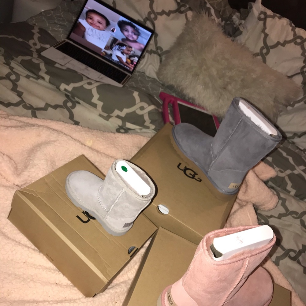 Toddler uggs BRAND NEW